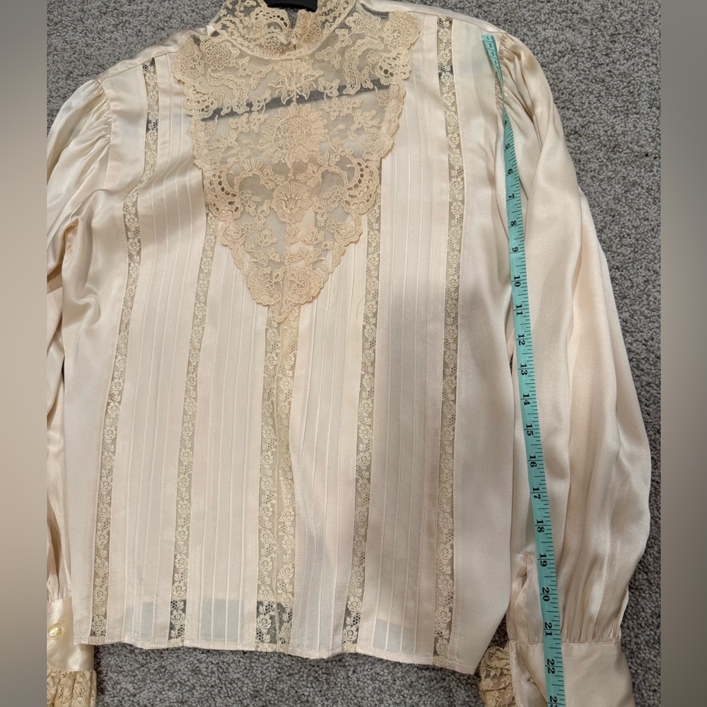 Vintage RALPH LAUREN Blue Label Lace Long Sleeve Blouse Size 6 - Picture 13 of 14